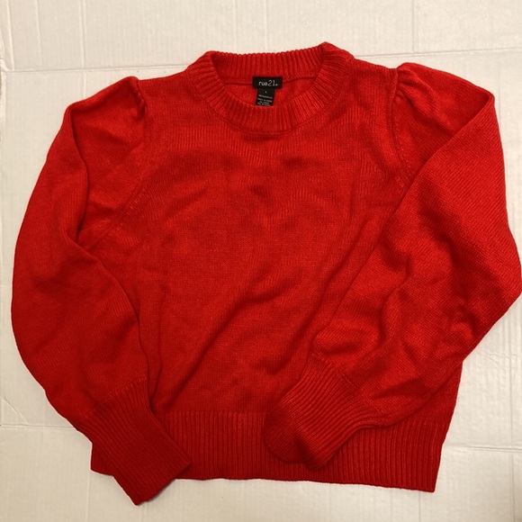 Rue21 Red Sweather  Size large - Picture 6 of 6